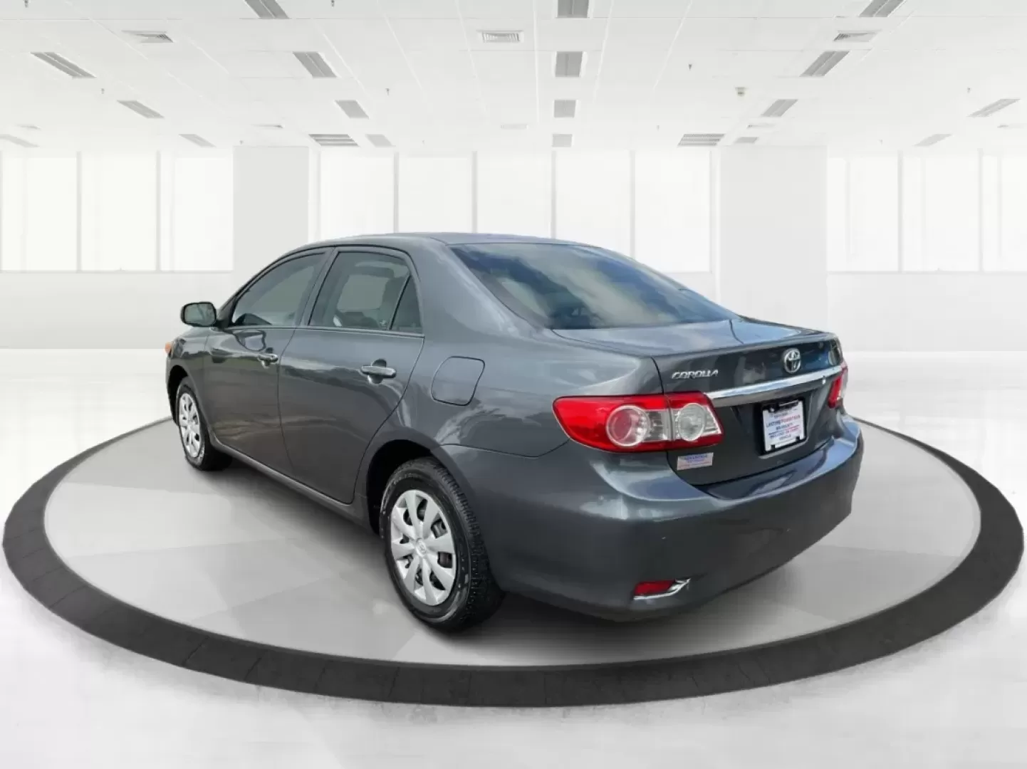 2012 Toyota Corolla LE (2T1BU4EEXCC) with an 1.8L I-4 DOHC engine, located at 1184 Kauffman Ave, Fairborn, OH, 45324, (937) 908-9800, 39.807072, -84.030914 - **Discover Your New Adventure with the 2012 Toyota Corolla LE at Advantage Car and Credit!**<br /> <br /> Are you in the market for a reliable sedan that perfectly balances your daily commute with weekend adventures? Look no further than the 2012 Toyota Corolla LE, available now at Advantage Car and - Photo#4
