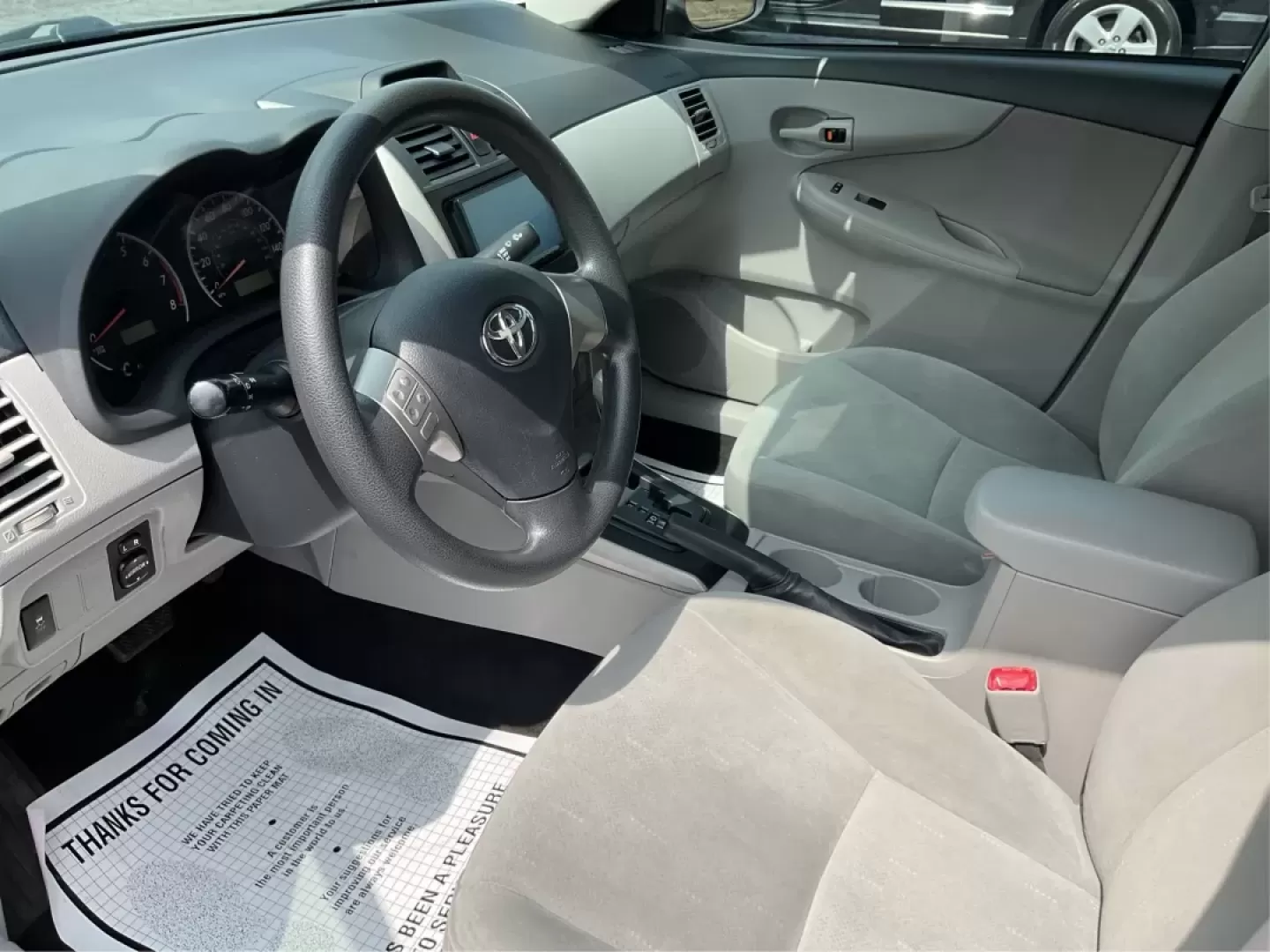 2012 Toyota Corolla LE (2T1BU4EEXCC) with an 1.8L I-4 DOHC engine, located at 1184 Kauffman Ave, Fairborn, OH, 45324, (937) 908-9800, 39.807072, -84.030914 - **Discover Your New Adventure with the 2012 Toyota Corolla LE at Advantage Car and Credit!**<br /> <br /> Are you in the market for a reliable sedan that perfectly balances your daily commute with weekend adventures? Look no further than the 2012 Toyota Corolla LE, available now at Advantage Car and - Photo#9