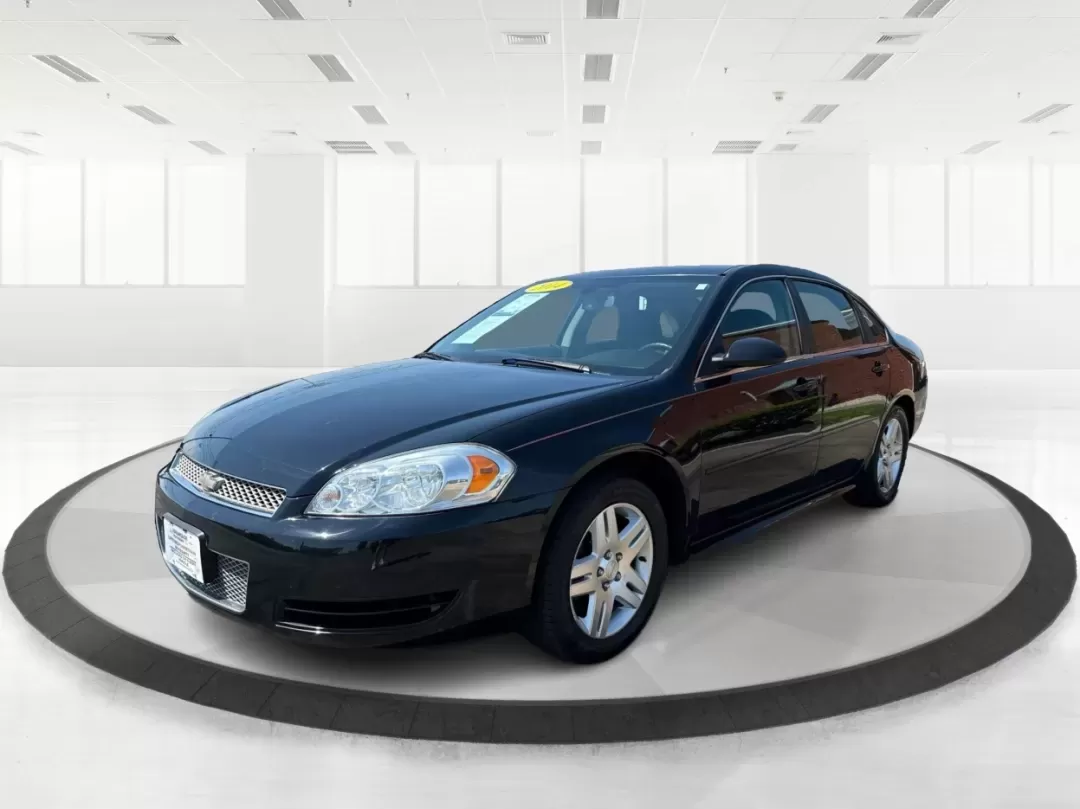 2014 Chevrolet Impala Limited LT (2G1WB5E3XE1) with an 3.6L V-6 gasoline direct injection engine, located at 1230 East Main St, Xenia, OH, 45385, (937) 908-9800, 39.688026, -83.910172 - Are you ready for your next adventure, whether it's a family road trip, a daily commute, or simply running errands around Fairborn? The 2014 Chevrolet Impala Limited LT is the perfect sedan to elevate your driving experience. With its stylish black exterior and reliable performance, this vehicle is - Photo#8