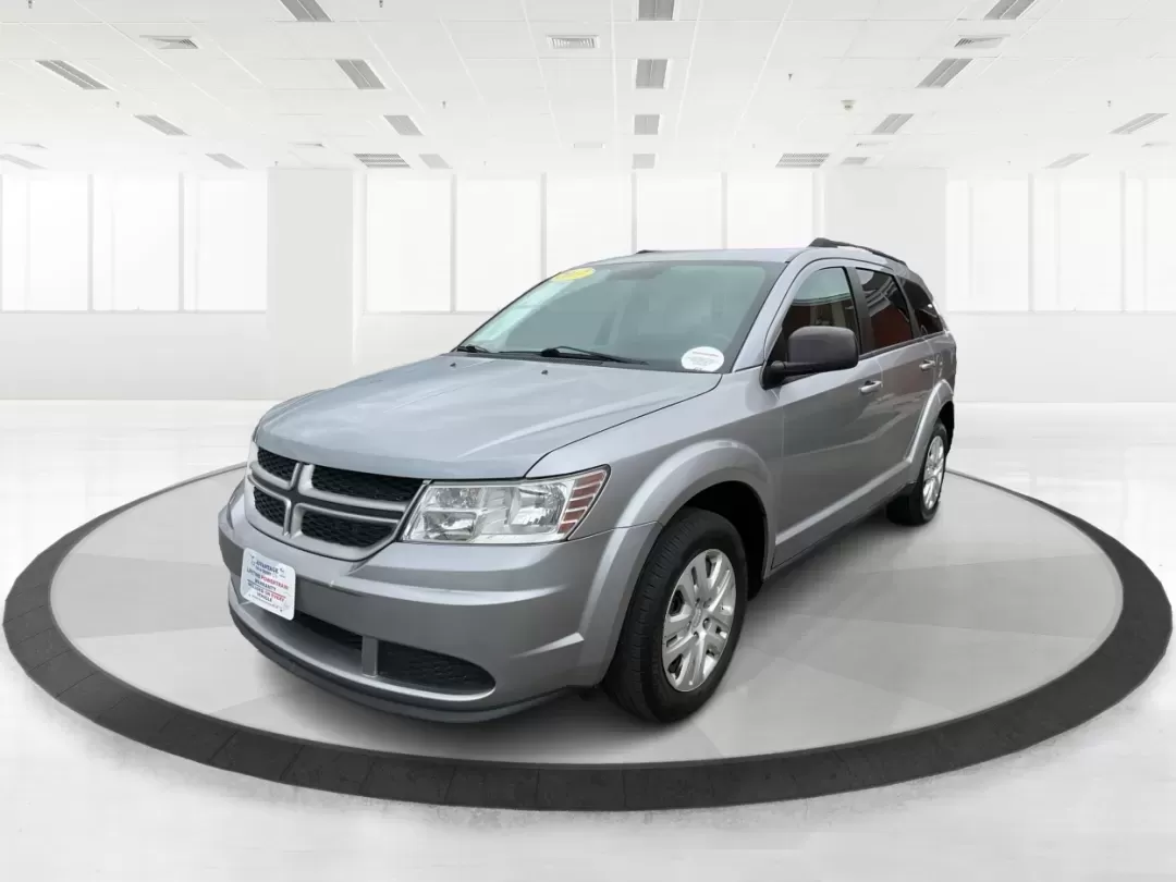 2017 Dodge Journey SE (3C4PDCAB2HT) with an Tigershark MultiAir 2.4L I-4 DOHC engine, 4A transmission, located at 1184 Kauffman Ave, Fairborn, OH, 45324, (937) 908-9800, 39.807072, -84.030914 - **Unleash Your Family Adventures with the 2017 Dodge Journey at Advantage Car and Credit!**<br /> <br /> Are you searching for the perfect SUV to suit your growing family's needs or to make those weekend adventures more exciting? Look no further than this reliable and spacious **2017 Dodge Journey** - Photo#8