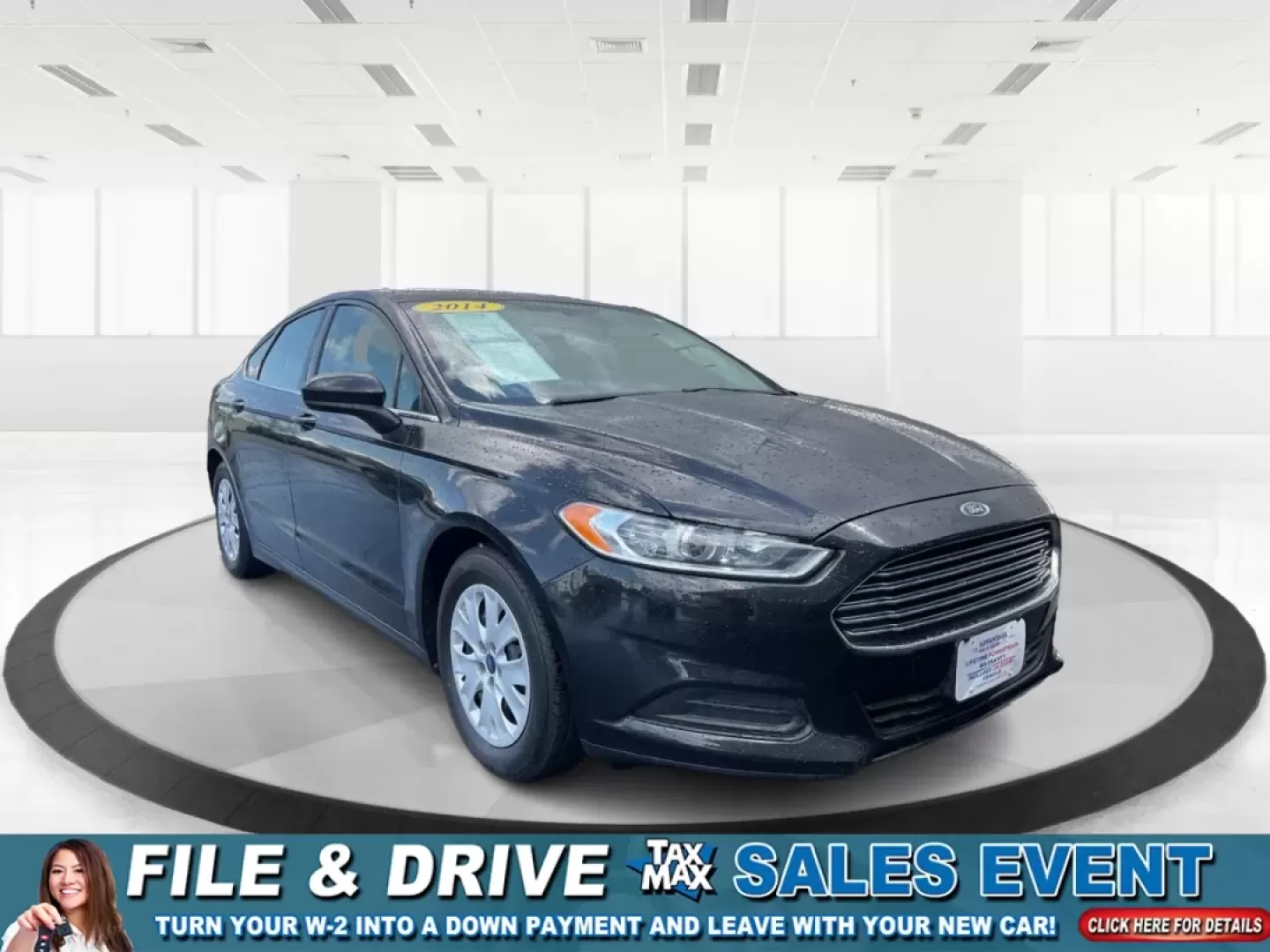 2014 Ford Fusion S (3FA6P0G75ER) with an Duratec 2.5L I-4 DOHC engine, located at 4508 South Dixie Dr, Moraine, OH, 45439, (937) 908-9800, 39.689976, -84.218452 - **Discover Your Next Adventure with the 2014 Ford Fusion at Advantage Car and Credit!**<br /> <br /> Are you ready to elevate your daily commute or embark on weekend road trips? The 2014 Ford Fusion at Advantage Car and Credit is your perfect companion for both. Its stylish design and dependable per - Photo#0