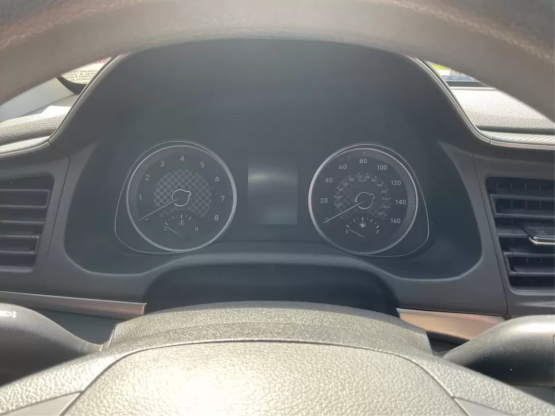 2019 Hyundai Elantra SE (5NPD74LF7KH) with an Nu 2L I-4 DOHC engine, located at 8750 N County Rd 25A, Piqua, OH, 45356, (937) 908-9800, 40.164391, -84.232513 - **Unlock Your Adventure with the 2019 Hyundai Elantra SE at Advantage Car and Credit!**<br /> <br /> Are you ready to elevate your daily commute or embark on weekend road trips in style? This 2019 Hyundai Elantra SE is the perfect blend of practicality and sophistication, making it an outstanding ch - Photo#14