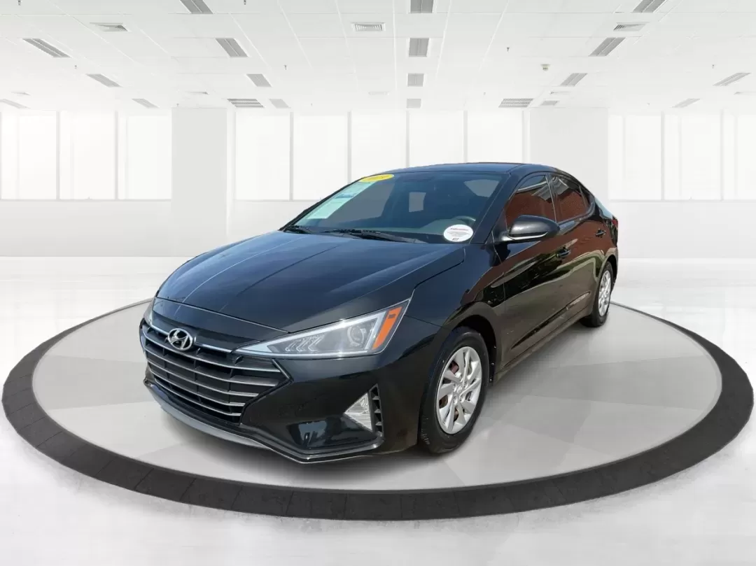 2019 Hyundai Elantra SE (5NPD74LF7KH) with an Nu 2L I-4 DOHC engine, located at 1951 S Dayton Lakeview Rd., New Carlisle, OH, 45344, (937) 908-9800, 39.890999, -84.050255 - 2019 Hyundai Elantra SE - Photo#8