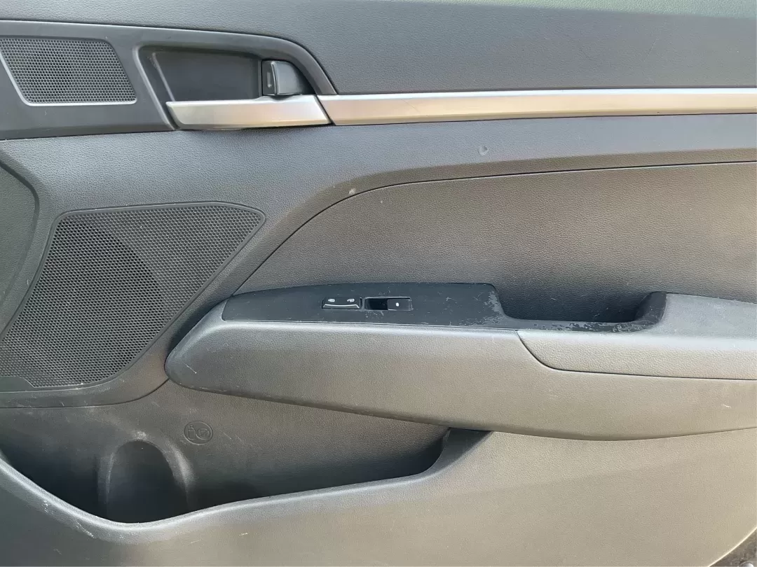 2019 Hyundai Elantra SE (5NPD74LF7KH) with an Nu 2L I-4 DOHC engine, located at 401 Woodman Dr, Riverside, OH, 45431, (937) 908-9800, 39.760899, -84.123421 - 2019 Hyundai Elantra SE - Photo#18