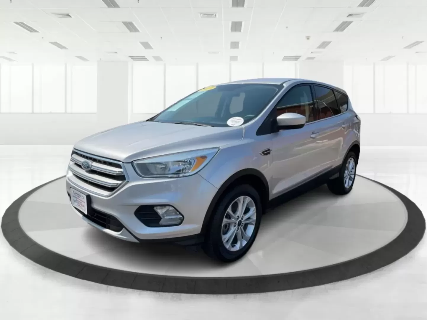 2017 Ford Escape SE (1FMCU9GD4HU) with an Other engine, located at 880 E. National Road, Vandalia, OH, 45377, (937) 908-9800, 39.891918, -84.183594 - **Adventure Awaits in This 2017 Ford Escape SE Perfect for Your Next Journey!**<br /> <br /> If you're looking for a versatile vehicle that meets the needs of an active lifestyle, the 2017 Ford Escape SE is the perfect choice for adventurous families or budget-conscious commuters. With ample room f - Photo#8