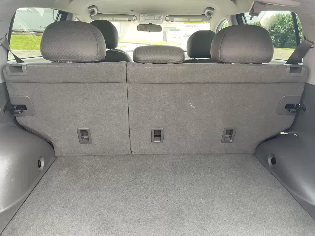 2016 Kia Sportage LX (KNDPBCACXG7) with an Theta II 2.4L I-4 gasoline direct injection engine, located at 1230 East Main St, Xenia, OH, 45385, (937) 908-9800, 39.688026, -83.910172 - Embrace the journey of life with the 2016 Kia Sportage LX, a vehicle designed for those who thrive on adventure and seek comfort in their daily commute. Whether you're navigating the bustling streets of Fairborn, OH, or embarking on a weekend family getaway, this versatile crossover is your perfect - Photo#12