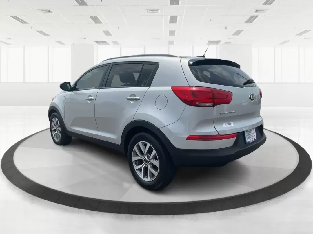 2016 Kia Sportage LX (KNDPBCACXG7) with an Theta II 2.4L I-4 gasoline direct injection engine, 6-Speed Automatic transmission, located at 401 Woodman Dr, Riverside, OH, 45431, (937) 908-9800, 39.760899, -84.123421 - Embrace the journey of life with the 2016 Kia Sportage LX, a vehicle designed for those who thrive on adventure and seek comfort in their daily commute. Whether you're navigating the bustling streets of Fairborn, OH, or embarking on a weekend family getaway, this versatile crossover is your perfect - Photo#4