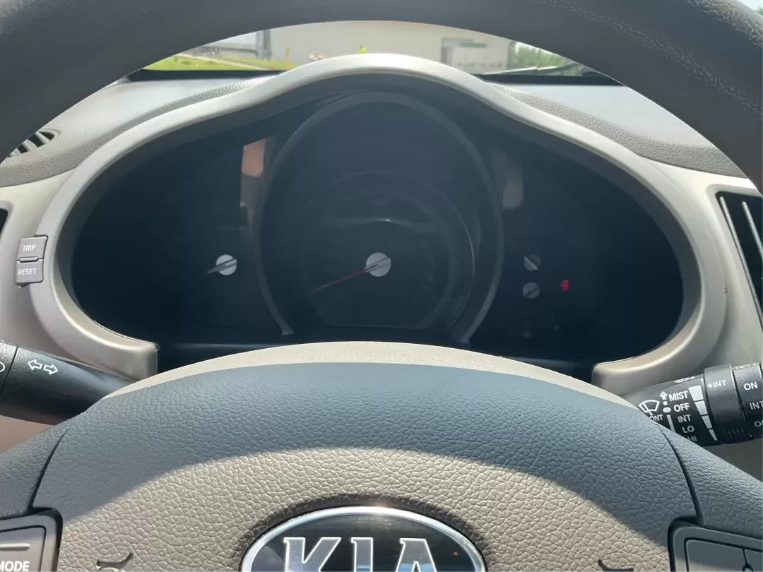 2016 Kia Sportage LX (KNDPBCACXG7) with an Theta II 2.4L I-4 gasoline direct injection engine, 6-Speed Automatic transmission, located at 401 Woodman Dr, Riverside, OH, 45431, (937) 908-9800, 39.760899, -84.123421 - Embrace the journey of life with the 2016 Kia Sportage LX, a vehicle designed for those who thrive on adventure and seek comfort in their daily commute. Whether you're navigating the bustling streets of Fairborn, OH, or embarking on a weekend family getaway, this versatile crossover is your perfect - Photo#15