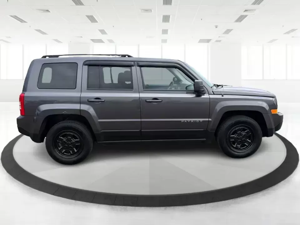 2016 Jeep Patriot Sport (1C4NJPBAXGD) with an 2.0L L4 DOHC 16V engine, Automatic transmission, located at 1230 East Main St, Xenia, OH, 45385, (937) 908-9800, 39.688026, -83.910172 - **Explore New Adventures with the 2016 Jeep Patriot Sport SUV at Advantage Car and Credit in Fairborn, OH!**<br /> <br /> Are you ready to elevate your lifestyle with a vehicle that complements your adventurous spirit? Whether you're navigating the bustling streets of Fairborn or hitting the trails - Photo#1
