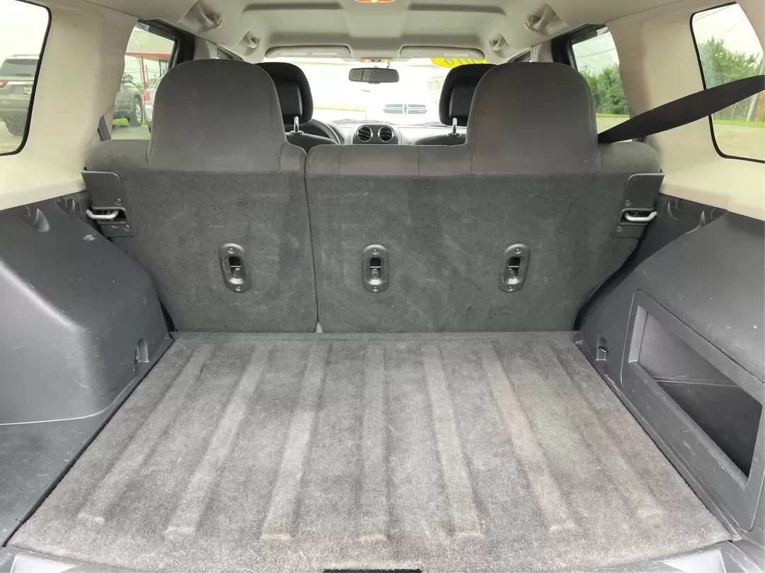 2016 Jeep Patriot Sport (1C4NJPBAXGD) with an Other engine, located at 880 E. National Road, Vandalia, OH, 45377, (937) 908-9800, 39.891918, -84.183594 - **Explore New Adventures with the 2016 Jeep Patriot Sport SUV at Advantage Car and Credit in Fairborn, OH!**<br /> <br /> Are you ready to elevate your lifestyle with a vehicle that complements your adventurous spirit? Whether you're navigating the bustling streets of Fairborn or hitting the trails - Photo#12