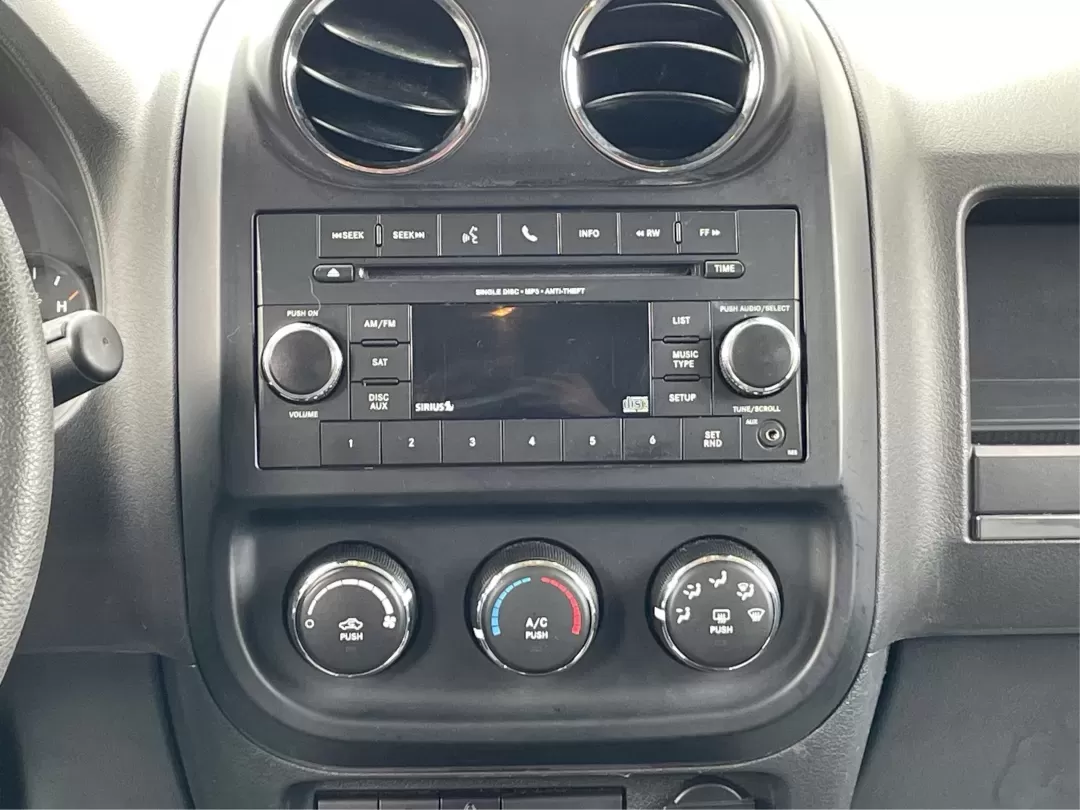 2016 Jeep Patriot Sport (1C4NJPBAXGD) with an Other engine, located at 880 E. National Road, Vandalia, OH, 45377, (937) 908-9800, 39.891918, -84.183594 - **Explore New Adventures with the 2016 Jeep Patriot Sport SUV at Advantage Car and Credit in Fairborn, OH!**<br /> <br /> Are you ready to elevate your lifestyle with a vehicle that complements your adventurous spirit? Whether you're navigating the bustling streets of Fairborn or hitting the trails - Photo#13