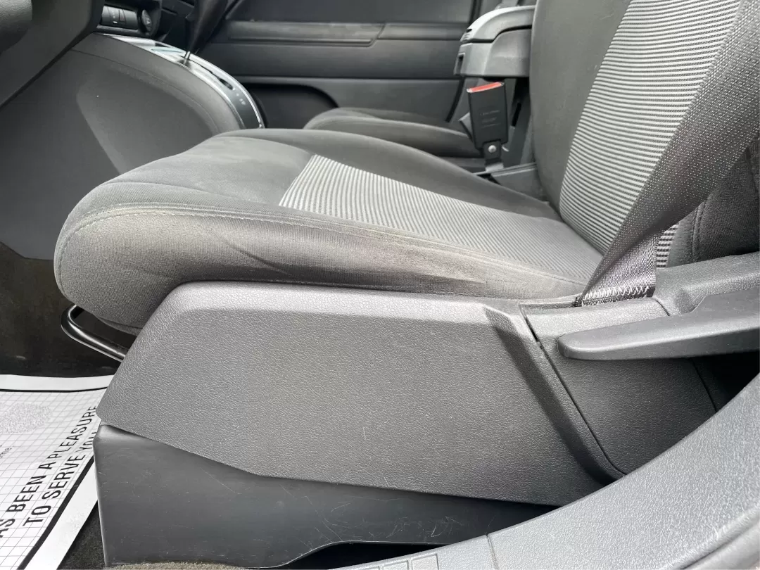 2016 Jeep Patriot Sport (1C4NJPBAXGD) with an Other engine, located at 880 E. National Road, Vandalia, OH, 45377, (937) 908-9800, 39.891918, -84.183594 - **Explore New Adventures with the 2016 Jeep Patriot Sport SUV at Advantage Car and Credit in Fairborn, OH!**<br /> <br /> Are you ready to elevate your lifestyle with a vehicle that complements your adventurous spirit? Whether you're navigating the bustling streets of Fairborn or hitting the trails - Photo#18