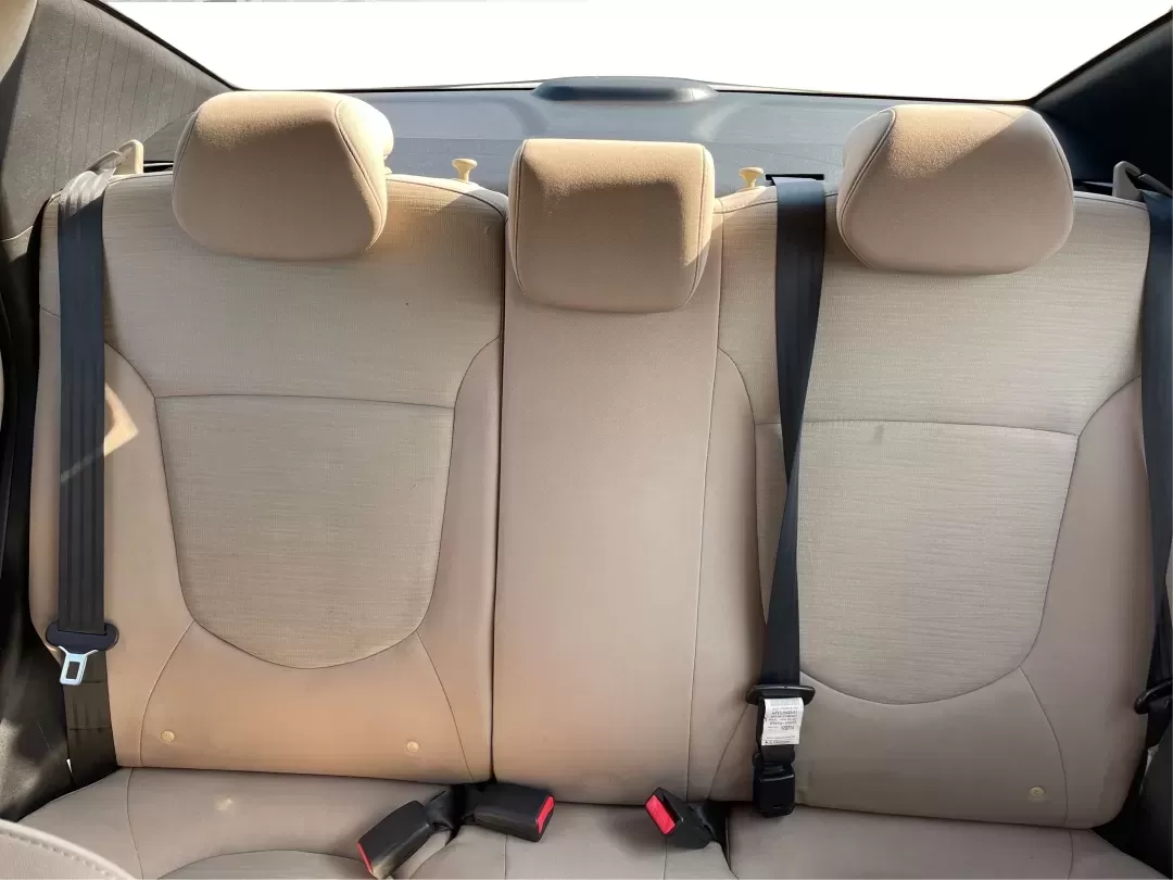 2017 Hyundai Accent SE 4-Door 6A (KMHCT4AE7HU) with an 1.6L L4 DOHC 16V engine, 6-Speed Automatic transmission, located at 1099 N County Rd 25A , Troy, OH, 45373, (937) 908-9800, 40.057079, -84.212883 - Are you searching for a reliable, budget-friendly vehicle that accommodates your busy lifestyle? Look no further than Advantage Car and Credit in Fairborn, OH! We specialize in providing top-notch used vehicles with flexible financing options tailored to fit your needs. Our 2017 Hyundai Accent SE is - Photo#14