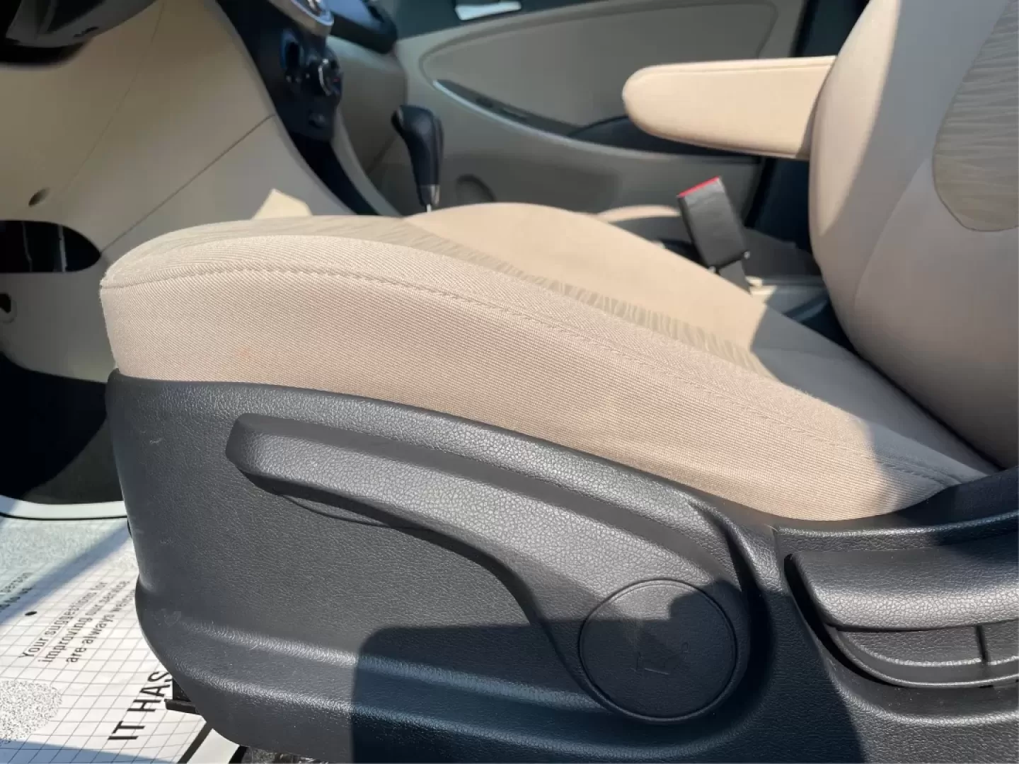 2017 Hyundai Accent SE 4-Door 6A (KMHCT4AE7HU) with an 1.6L L4 DOHC 16V engine, 6-Speed Automatic transmission, located at 8750 N County Rd 25A, Piqua, OH, 45356, (937) 908-9800, 40.164391, -84.232513 - Are you searching for a reliable, budget-friendly vehicle that accommodates your busy lifestyle? Look no further than Advantage Car and Credit in Fairborn, OH! We specialize in providing top-notch used vehicles with flexible financing options tailored to fit your needs. Our 2017 Hyundai Accent SE is - Photo#17