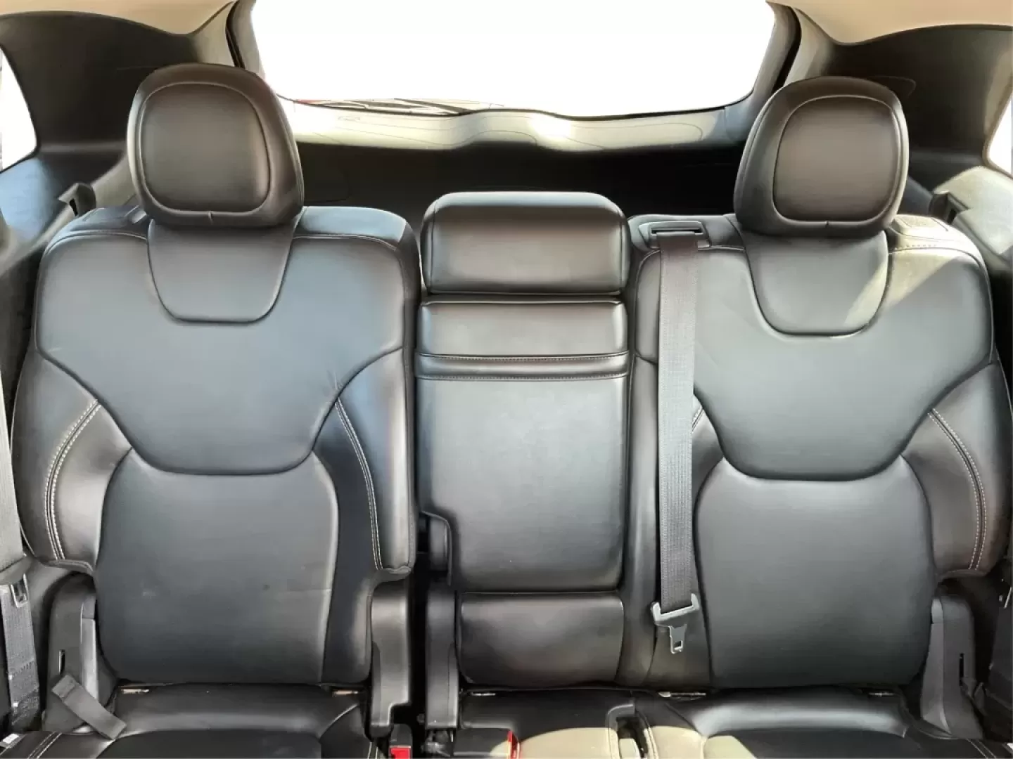 2017 Jeep Cherokee Limited 4x4 (1C4PJMDB5HW) with an Other engine, located at 401 Woodman Dr, Riverside, OH, 45431, (937) 908-9800, 39.760899, -84.123421 - **Adventure Awaits with the 2017 Jeep Cherokee Limited 4x4: Your Perfect Family Crossover!**<br /> <br /> Discover the ultimate blend of style, comfort, and performance with the 2017 Jeep Cherokee Limited 4x4, available now at Advantage Car and Credit in Fairborn, OH. This vehicle is designed for th - Photo#14