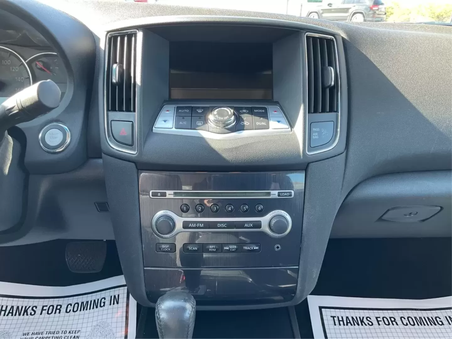 2014 Nissan Maxima 3.5 S (1N4AA5AP5EC) with an VQ 3.5L V-6 DOHC engine, located at 401 Woodman Dr, Riverside, OH, 45431, (937) 908-9800, 39.760899, -84.123421 - **Experience Comfort and Style with the 2014 Nissan Maxima-Your Ideal Sedan for Everyday Adventures!**<br /> <br /> Are you looking for a reliable sedan that combines luxury, performance, and practicality? The 2014 Nissan Maxima, available now at Advantage Car and Credit in Fairborn, OH, is the perf - Photo#13