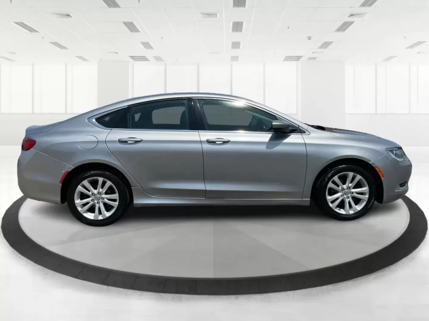 2016 Chrysler 200 Limited (1C3CCCABXGN) with an 2.4L L4 DOHC 16V engine, 9-Speed Automatic transmission, located at 401 Woodman Dr, Riverside, OH, 45431, (937) 908-9800, 39.760899, -84.123421 - Are you in the market for a reliable sedan that effortlessly combines comfort, style, and functionality? Look no further than this 2016 Chrysler 200 Limited, available now at Advantage Car and Credit in Fairborn, OH. Perfect for budget-conscious buyers, this sedan is a fantastic choice for daily com - Photo#1