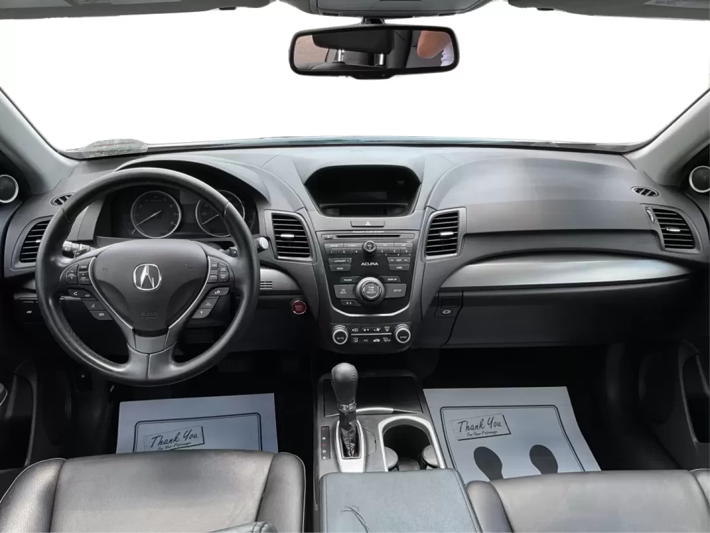 2018 Acura RDX AcuraWatch Plus Package (5J8TB4H34JL) with an 3.5L V-6 i-VTEC variable valve control engine, located at 1230 East Main St, Xenia, OH, 45385, (937) 908-9800, 39.688026, -83.910172 - **Elevate Your Commute and Family Adventures with the 2018 Acura RDX at Advantage Car and Credit!**<br /> <br /> Are you in search of a versatile vehicle that promises both comfort and style for your daily commutes or family escapades? Look no further than the stunning 2018 Acura RDX, available at A - Photo#20