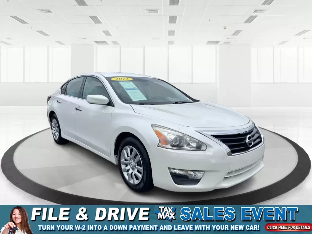 2013 Nissan Altima 2.5 S (1N4AL3APXDC) with an 2.5L I-4 DOHC engine, located at 8750 N County Rd 25A, Piqua, OH, 45356, (937) 908-9800, 40.164391, -84.232513 - 2013 Nissan Altima 2.5 S - Photo#0