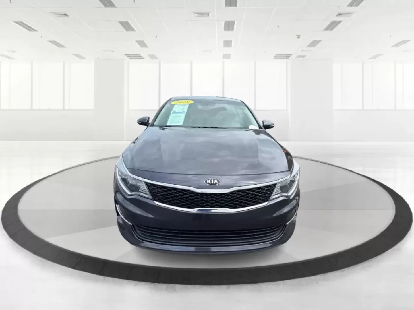2018 Kia Optima LX (KNAGT4L33J5) with an Theta II 2.4L I-4 gasoline direct injection engine, located at 1099 N County Rd 25A , Troy, OH, 45373, (937) 908-9800, 40.057079, -84.212883 - **Experience the Perfect Blend of Style and Comfort with the 2018 Kia Optima LX at Advantage Car and Credit!**<br /> <br /> Are you searching for a reliable sedan that fits seamlessly into your busy lifestyle? Look no further! The 2018 Kia Optima LX is not just a means of transportation; it's your p - Photo#7
