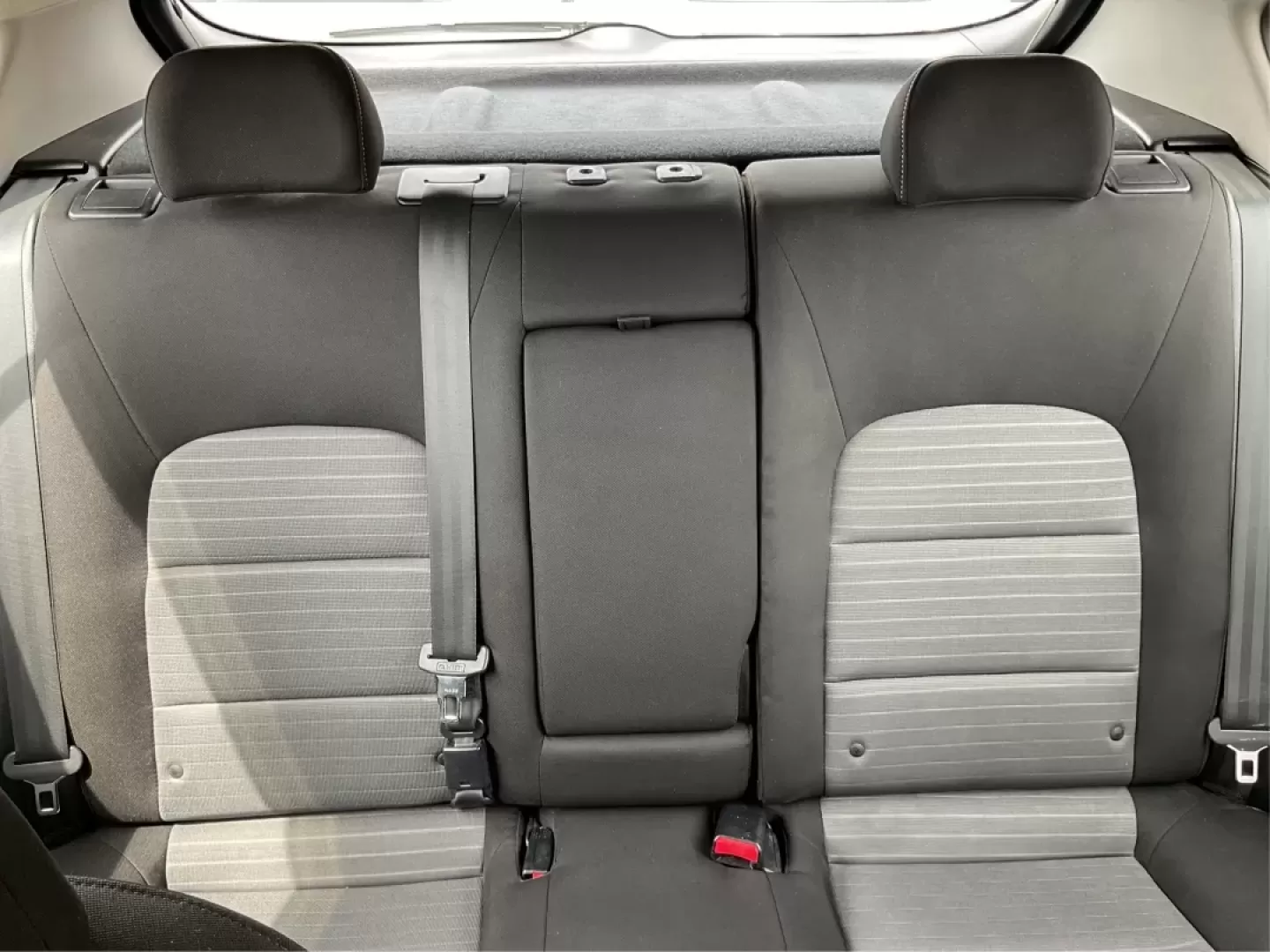 2014 Kia Forte EX (KNAFX5A88E5) with an 2L I-4 gasoline direct injection engine, located at 1099 N County Rd 25A , Troy, OH, 45373, (937) 908-9800, 40.057079, -84.212883 - **Discover Your Next Adventure with the 2014 Kia Forte EX at Advantage Car and Credit!**<br /> <br /> Are you ready to elevate your daily commute or embark on weekend adventures? The 2014 Kia Forte EX is the perfect companion, whether you're navigating the bustling streets of Fairborn, OH, or hittin - Photo#14