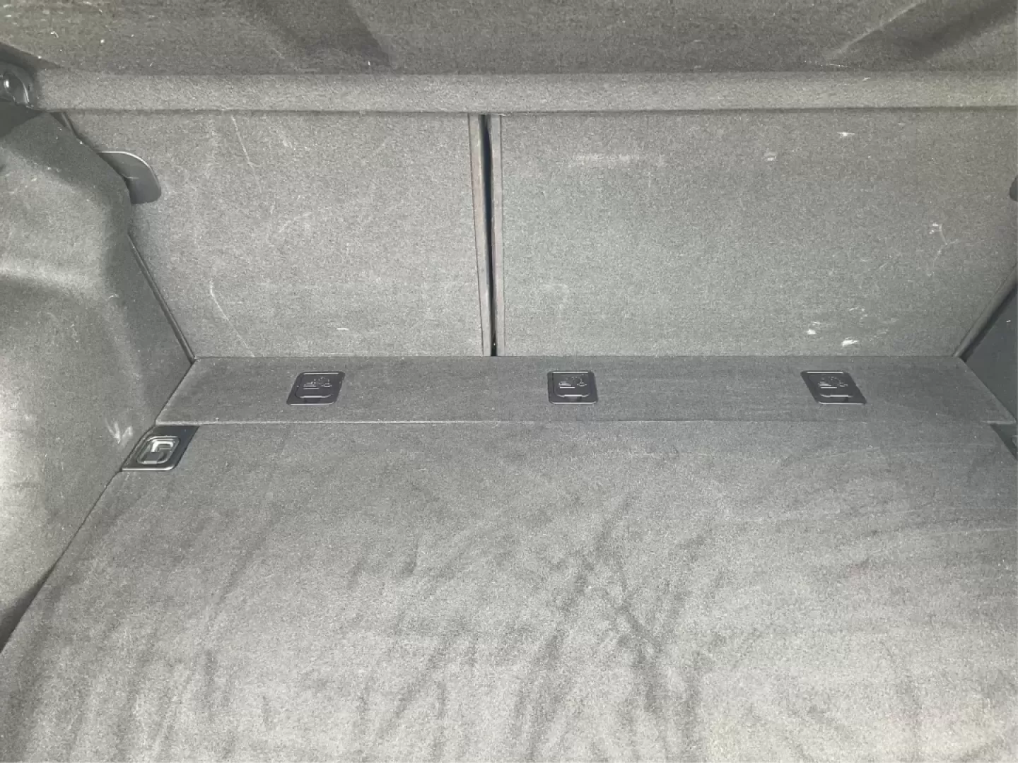 2014 Kia Forte EX (KNAFX5A88E5) with an 2L I-4 gasoline direct injection engine, located at 4508 South Dixie Dr, Moraine, OH, 45439, (937) 908-9800, 39.689976, -84.218452 - **Discover Your Next Adventure with the 2014 Kia Forte EX at Advantage Car and Credit!**<br /> <br /> Are you ready to elevate your daily commute or embark on weekend adventures? The 2014 Kia Forte EX is the perfect companion, whether you're navigating the bustling streets of Fairborn, OH, or hittin - Photo#12