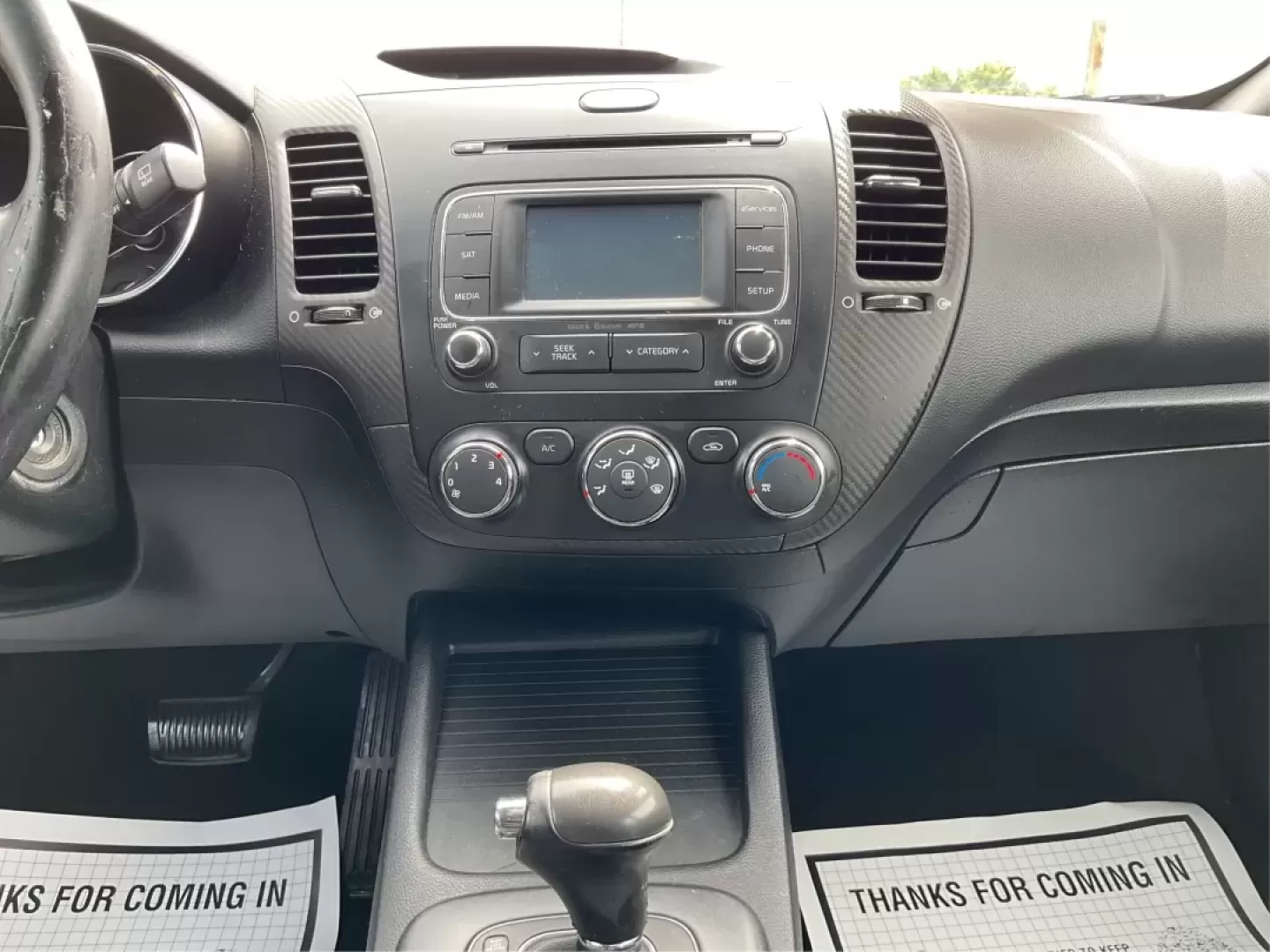 2014 Kia Forte EX (KNAFX5A88E5) with an 2L I-4 gasoline direct injection engine, located at 4508 South Dixie Dr, Moraine, OH, 45439, (937) 908-9800, 39.689976, -84.218452 - **Discover Your Next Adventure with the 2014 Kia Forte EX at Advantage Car and Credit!**<br /> <br /> Are you ready to elevate your daily commute or embark on weekend adventures? The 2014 Kia Forte EX is the perfect companion, whether you're navigating the bustling streets of Fairborn, OH, or hittin - Photo#13