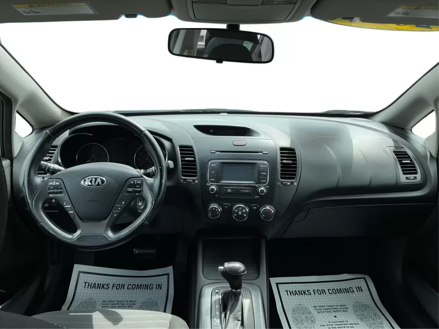 2014 Kia Forte EX (KNAFX5A88E5) with an 2L I-4 gasoline direct injection engine, located at 4508 South Dixie Dr, Moraine, OH, 45439, (937) 908-9800, 39.689976, -84.218452 - **Discover Your Next Adventure with the 2014 Kia Forte EX at Advantage Car and Credit!**<br /> <br /> Are you ready to elevate your daily commute or embark on weekend adventures? The 2014 Kia Forte EX is the perfect companion, whether you're navigating the bustling streets of Fairborn, OH, or hittin - Photo#19