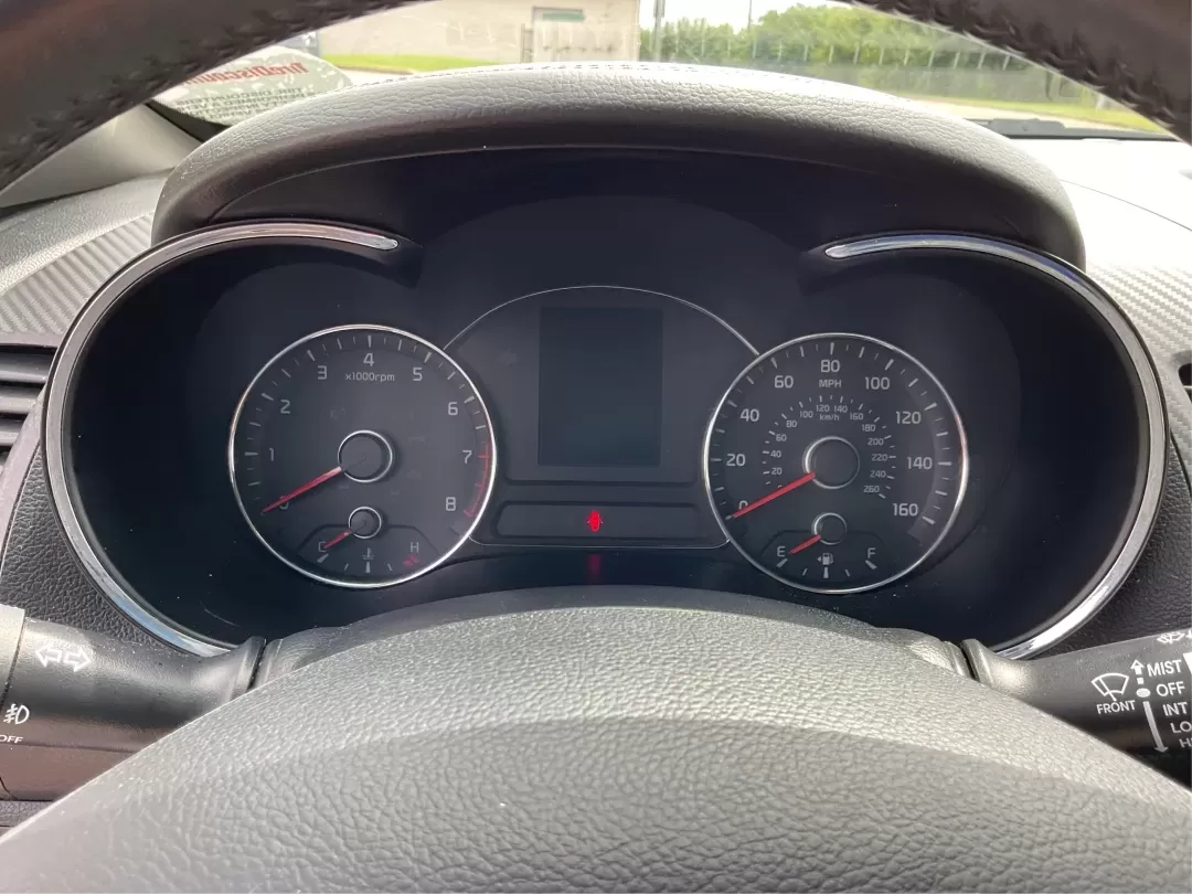 2014 Kia Forte EX (KNAFX5A88E5) with an 2L I-4 gasoline direct injection engine, 6-Speed Automatic transmission, located at 401 Woodman Dr, Riverside, OH, 45431, (937) 908-9800, 39.760899, -84.123421 - **Discover Your Next Adventure with the 2014 Kia Forte EX at Advantage Car and Credit!**<br /> <br /> Are you ready to elevate your daily commute or embark on weekend adventures? The 2014 Kia Forte EX is the perfect companion, whether you're navigating the bustling streets of Fairborn, OH, or hittin - Photo#15