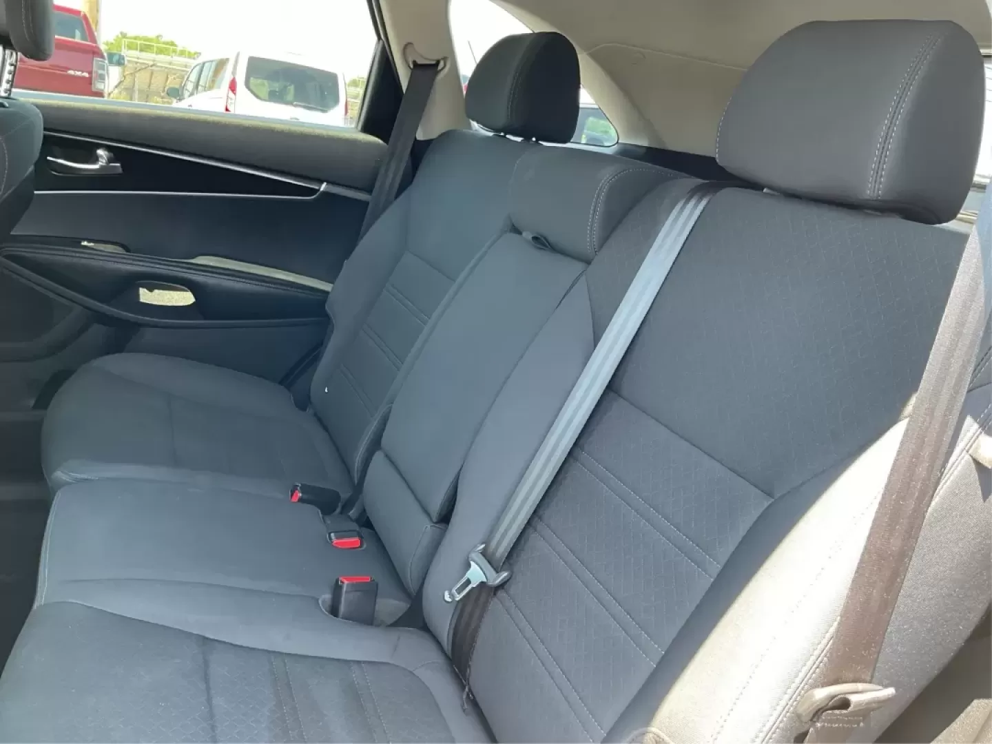 2016 Kia Sorento 2.4L LX (5XYPGDA34GG) with an 2.4L I-4 gasoline direct injection engine, located at 401 Woodman Dr, Riverside, OH, 45431, (937) 908-9800, 39.760899, -84.123421 - **Adventure Awaits: Drive Home This 2016 Kia Sorento from Advantage Car and Credit!**<br /> <br /> Are you searching for the perfect vehicle that effortlessly combines style, comfort, and the ability to tackle any adventure? Look no further than this stunning **2016 Kia Sorento 2.4L LX**! Whether yo - Photo#10