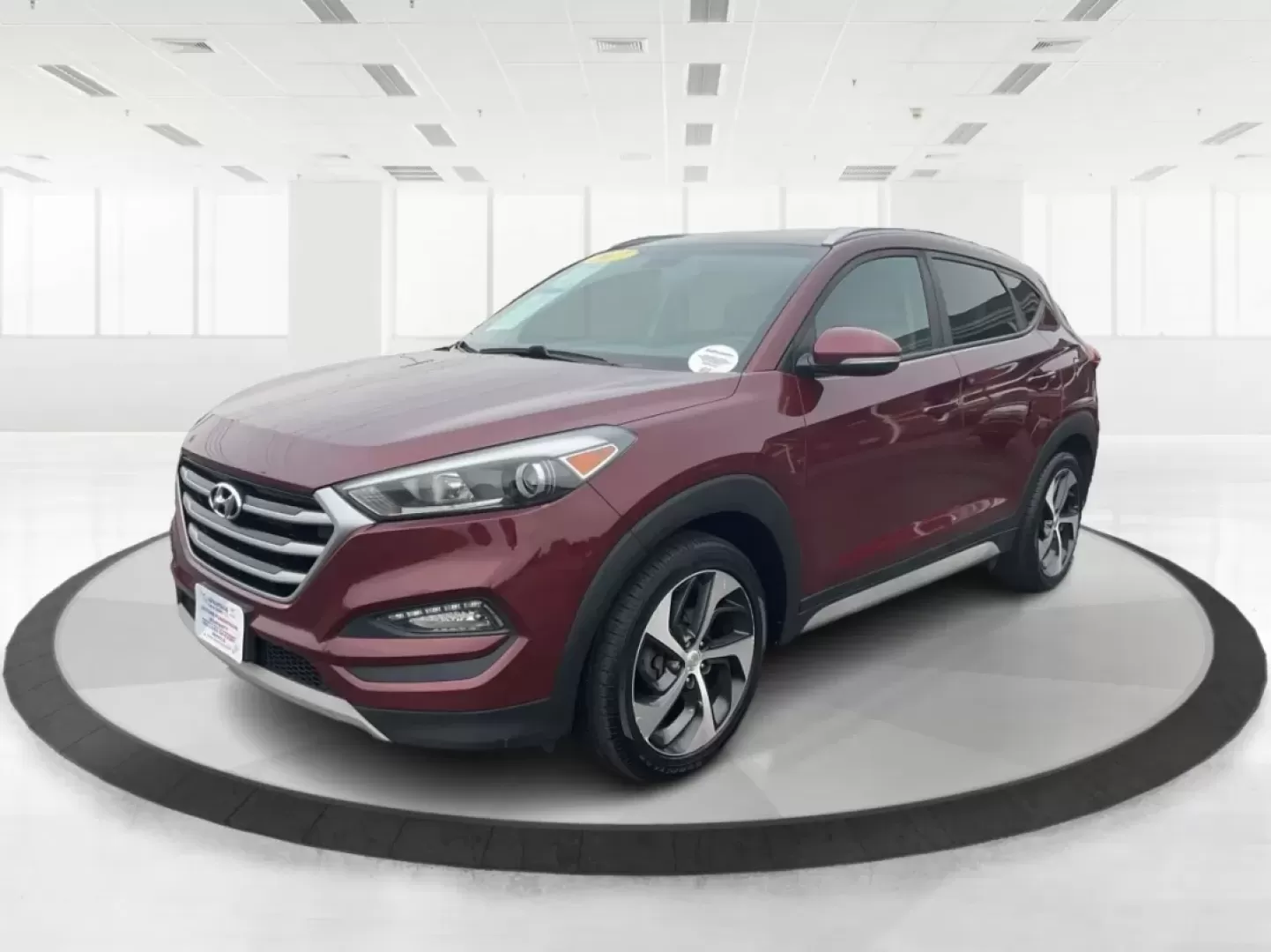2017 Hyundai Tucson Sport (KM8J3CA29HU) with an 1.6L I-4 gasoline direct injection engine, located at 1951 S Dayton Lakeview Rd., New Carlisle, OH, 45344, (937) 908-9800, 39.890999, -84.050255 - **Discover Adventure in the 2017 Hyundai Tucson: Your Ideal SUV for Every Journey!**<br /> <br /> Are you ready to elevate your driving experience? The 2017 Hyundai Tucson in striking Ruby Wine is here, tailored for those who crave versatility and reliability in their daily adventures. Whether you'r - Photo#8